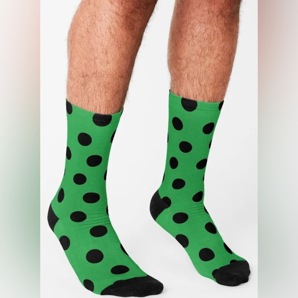 💚💚 Green Neon and Black Polka Dot Socks.                   💚💚🧦Box4
